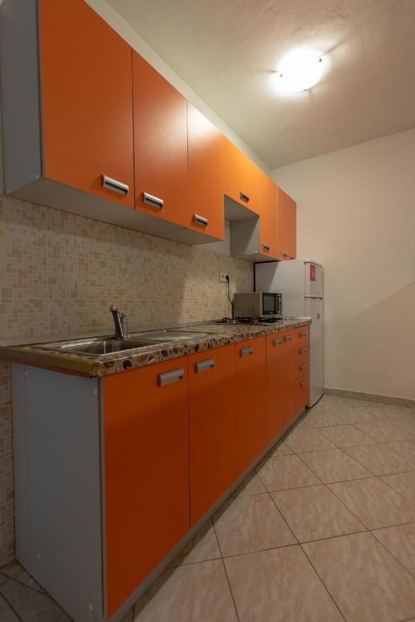 Apartman Kristo Vir Exterior photo