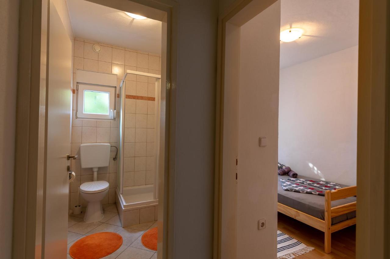 Apartman Kristo Vir Exterior photo