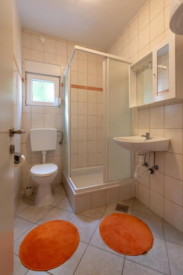 Apartman Kristo Vir Exterior photo