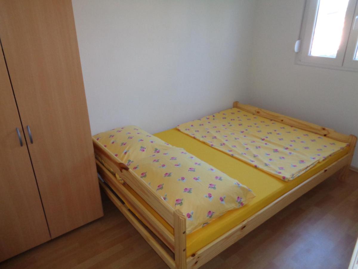 Apartman Kristo Vir Exterior photo